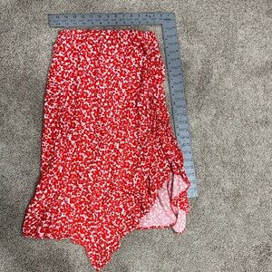 Chic Asymmetrical Red Floral Skirt